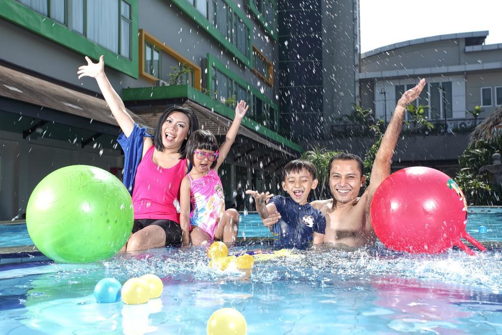 Banana Inn By Kagum Hotels Bandung Ngoại thất bức ảnh