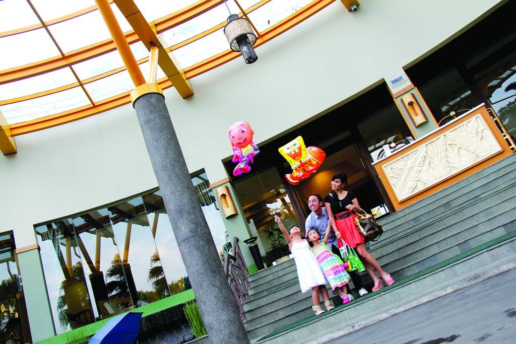 Banana Inn By Kagum Hotels Bandung Ngoại thất bức ảnh